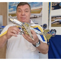 Колекційна модель Metal Time Ukrainian Dream Exclusive Edition Ан-225 Мрія зібрана двокольорова (MT001EE/READY)