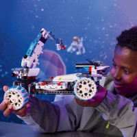 Конструктор LEGO Technic Місяцехід Lunar Outpost Космічний корабель 1082 деталі (42211) Конструктор LEGO Technic Місяцехід Lunar Outpost Космічний корабель 1082 деталі (42211)