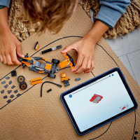 Конструктор LEGO City Пілот F1 з автомобілем для перегонів команди McLaren 86 деталей (60442)