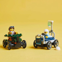 Конструктор LEGO City Літак проти лікарняного ліжка набір для перегонів 70 деталей (60459) Конструктор LEGO City Літак проти лікарняного ліжка набір для перегонів 70 деталей (60459)