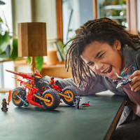 Конструктор LEGO NINJAGO Бойова машина ніндзя 561 деталь (71844)