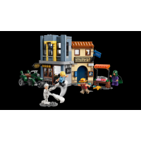 Конструктор LEGO® ONE PIECE Сутичка з капітаном Смокером Іграшка (75642)