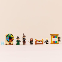 Конструктор LEGO Harry Potter TM Замок Гоґвортс: Церемонія розподілу по факультетах 124 Деталі (76460)