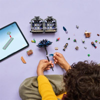 Конструктор LEGO Wednesday Квітка чорної жоржини 358 деталей (76784)