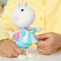 Фігурка Peppa Pig Модна пригода Одягни Сюзі з аксесуарами (G0330) Фігурка Peppa Pig Модна пригода Одягни Сюзі з аксесуарами (G0330)