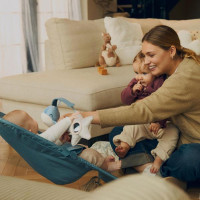 Шезлонг-гойдалка Kinderkraft Mimi блакитно-сірий (KBMIMI00GRY0000) Шезлонг-гойдалка Kinderkraft Mimi блакитно-сірий (KBMIMI00GRY0000)