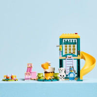Конструктор LEGO Bluey Веселощі з Блуї та Хлоєю на ігровому майданчику 104 деталі (11201)