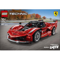 Конструктор LEGO Technic Ferrari FXX K 897 деталей (42212)