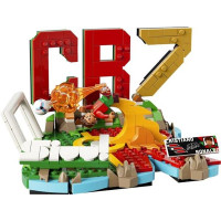Конструктор LEGO® Editions Кріштіану Роналду — найкращі моменти футбольних матчів, 490 деталей (43012)