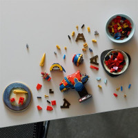 Конструктор LEGO Marvel Погруддя Залізної Людини-павука 379 деталей (76326)