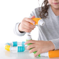 Магнітний конструктор Guidecraft Grippies Curves, 30 деталей (G8320) Магнітний конструктор Guidecraft Grippies Curves, 30 деталей (G8320)