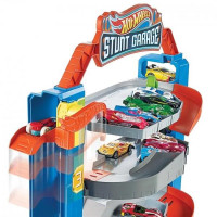 Автотрек Hot Wheels Гараж для машинок 4 поверхи (GNL70) Автотрек Hot Wheels Гараж для машинок 4 поверхи (GNL70)