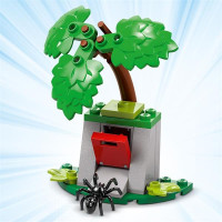 Конструктор LEGO Marvel Павук і його неймовірні друзі Перегони на електромобілях з динозаврами 124 деталі (11198)