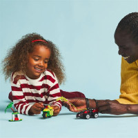 Конструктор LEGO Marvel Павук і його неймовірні друзі Перегони на електромобілях з динозаврами 124 деталі (11198)