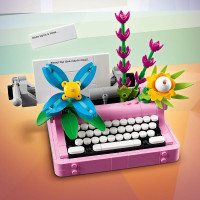 Конструктор LEGO Creator Дикі тварини: пандові 626 деталей (31165)Конструктор LEGO Creator Друкарська машинка з квітами 363 деталі (31169)