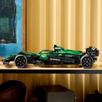 Конструктор LEGO® Technic Автомобіль «Формула-1» Aston Martin Aramco AMR25 (42240) Конструктор LEGO® Technic Автомобіль «Формула-1» Aston Martin Aramco AMR25 (42240)