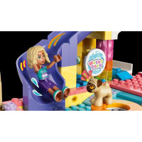 Конструктор LEGO® Friends Веселий день в аквапарку Набір конструктора, 278 деталі (42676)