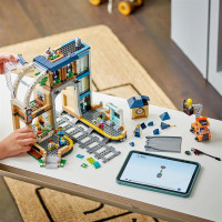 Конструктор LEGO City Жовтий бульдозер 682 деталі (60466)Конструктор LEGO City Центральний залізничний вокзал 752 деталі (60469)