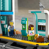 Конструктор LEGO City Жовтий бульдозер 682 деталі (60466)Конструктор LEGO City Центральний залізничний вокзал 752 деталі (60469)