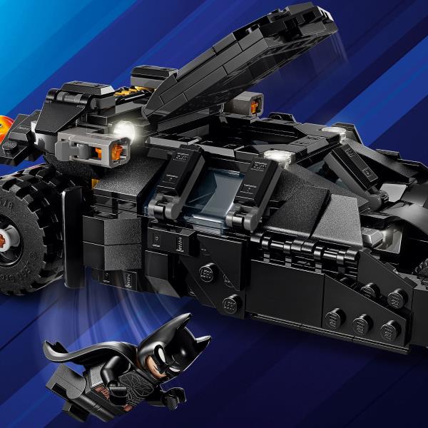 Конструктор LEGO Бетмен Тумблер проти Дволикого і Джокера 429 деталей (76303)