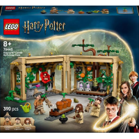 Конструктор LEGO Harry Potter Замок Гогвортс урок гербології 390 деталей (76445)