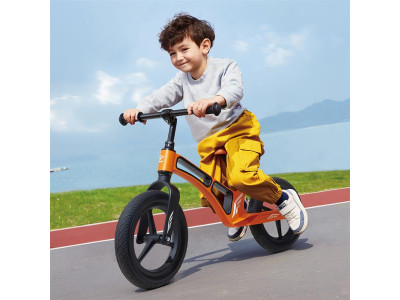 Біговел Hape Нове дослідження двоколісний 12" помаранчевий (E1081)