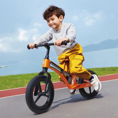 Біговел Hape Нове дослідження двоколісний 12" помаранчевий (E1081)