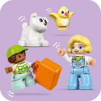 Конструктор LEGO DUPLO Town Інтерактивний пригодницький потяг 57 деталей (10427)