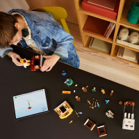 Конструктор LEGO Minecraft Напад на село з повітряною кулею Ґаст 555 деталей (21273)