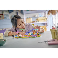 Конструктор LEGO® Friends Веселий день в аквапарку Набір конструктора, 278 деталі (42676)
