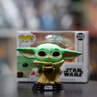 Фігурка Funko Pop! Мандалорець Малюк з чашкою 12 см (49933)