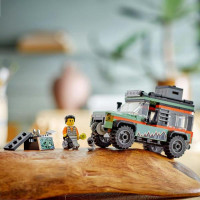 Конструктор LEGO City Позашляхова гірська вантажівка 4x4, 221 деталь (60447) Конструктор LEGO City Позашляхова гірська вантажівка 4x4, 221 деталь (60447)