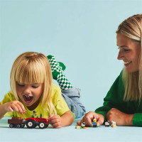 Конструктор LEGO City Червоний фермерський трактор із причепом і вівцями 116 деталей (60461)