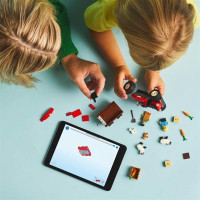 Конструктор LEGO City Червоний фермерський трактор із причепом і вівцями 116 деталей (60461)