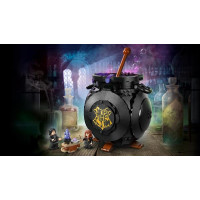 Конструктор LEGO Harry Potter TM Котел: Таємний клас зіллєваріння 652 Деталі (76464)