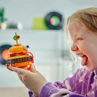 Конструктор LEGO Fortnite Durrr Burger Конструктор з відеогри 193 деталі (77070)