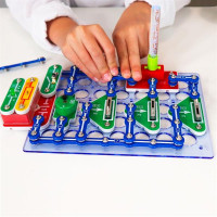 Електронний конструктор Doka Світло та колір RGB (D70700)