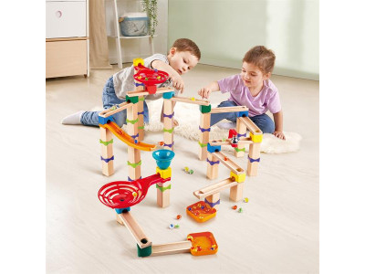 Конструктор-лабіринт Hape Marble Run Трюки та повороти 129 ел. (E1100)