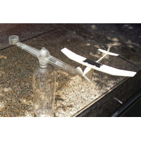 Набір для досліджень 4М Літак на сонячній батареї (00-03376)