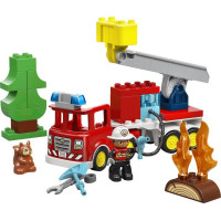 Конструктор LEGO DUPLO Town Пожежна машина зі шлангом і пожежником 28 Деталей (10473)