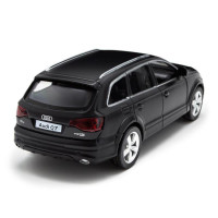 Автомодель – AUDI Q7 V12 (чорний)