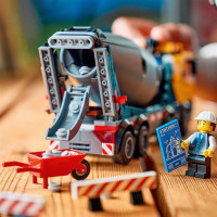 Конструктор LEGO City Бетонозмішувач 371 Деталь (60478) Конструктор LEGO City Бетонозмішувач 371 Деталь (60478)