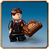 Конструктор LEGO Harry Potter Куслива Жахлива книга жахіть 518 деталей (76449)