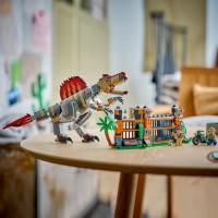 Конструктор LEGO® Jurassic World Втеча спинозавра Іграшка (77982)