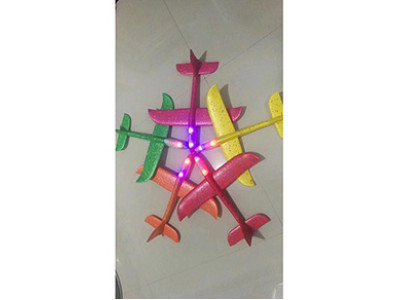 Літак планер 48 см світиться кабіна 605 Літак планер 48 см світиться кабіна 605