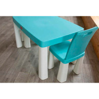 Ігровий набір DOLONI Cтіл та 2 стільця 04680/7