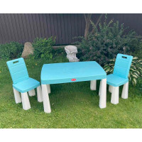 Ігровий набір DOLONI Cтіл та 2 стільця 04680/7