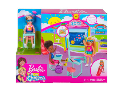 Ігровий набір "Челсі йде до школи" Barbie в ас. GHV80