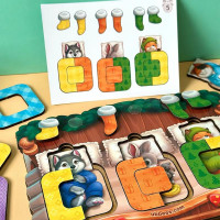 Сортер UBEE "Тварини в ліжечку" із дерева ПСД302