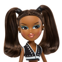 Ігровий набір Bratz серії Play Sportz – Чирлідерка Саша Ігровий набір Bratz серії Play Sportz – Чирлідерка Саша
